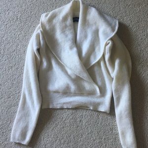 Ellen Tracy Cropped White Wrap Sweater Top